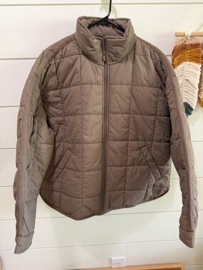 Roxy Quilted Puffer Jacket in Taupe